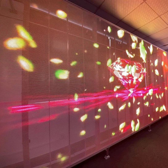 Where to buy a large LED screen? Pit avoidance guide + analysis of golden channels